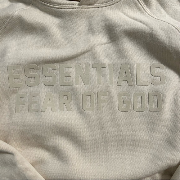 Essentials Raglan Hoodie - Picture 7 of 8